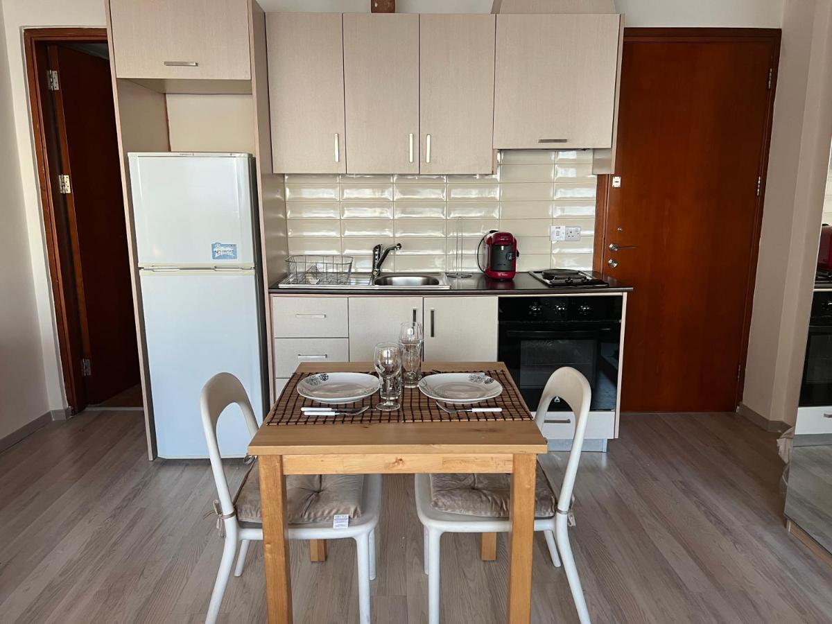 Apartamento Ellados 20 Limassol Exterior foto